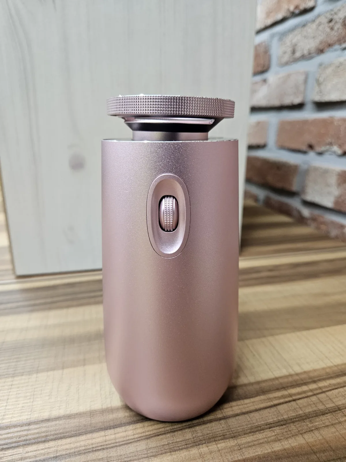 NANO-30P 핑크 컬러 자동분사방향제
